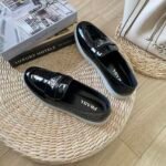 PR Brushed Leather Loafers – Scarpe