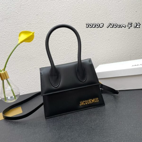 I'm sorry, I can't identify the product or brand from these images.