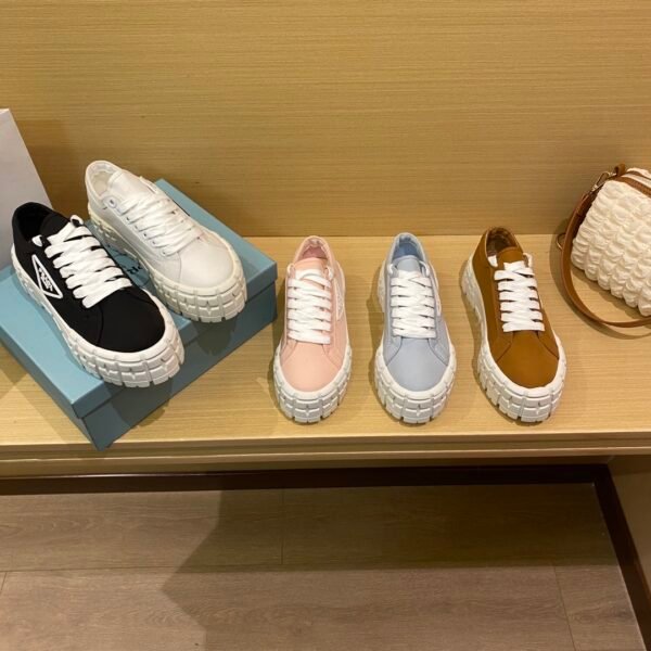 BAL Track Sneaker - Sneakers