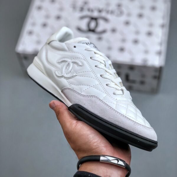 CC Cruise Logo Sneakers - Sneakers