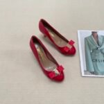 FD Vara Bow Pumps – Heels