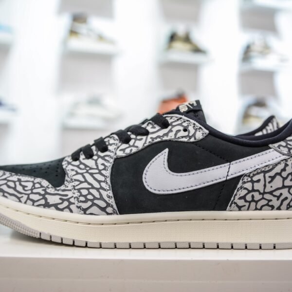 NK Air Jordan 1 Low OG SP Fragment - Sneakers