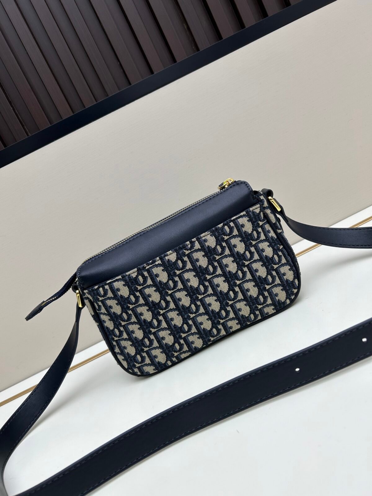 CD Bobby – Bag – Blue — 3