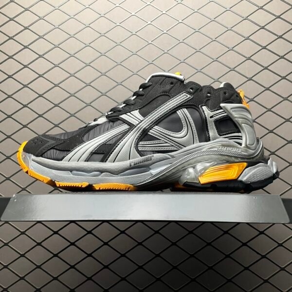 BAL Runner 42 Black/Grey/Orange - Sneakers