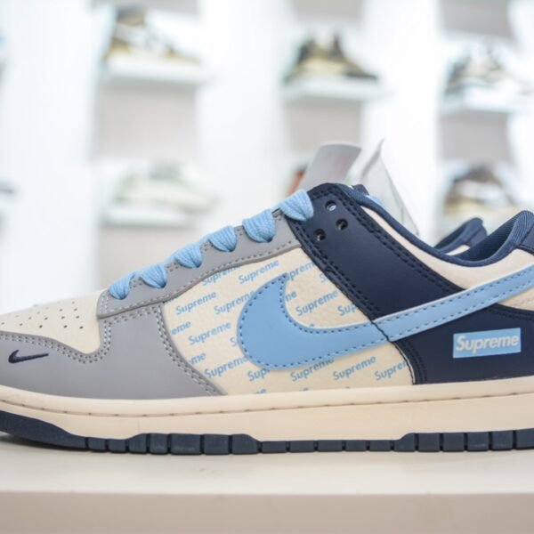 NK SB Dunk Low Supreme - Sneakers