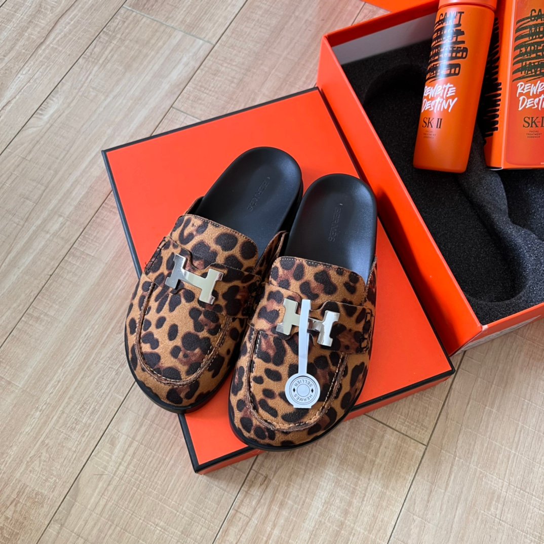 HM Oran Sandals Leopard Print - Slides - Image 2