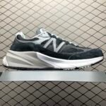 NB 990v6 – Sneakers