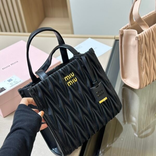 MIU Matelassé Nappa Leather Tote Black - Bag