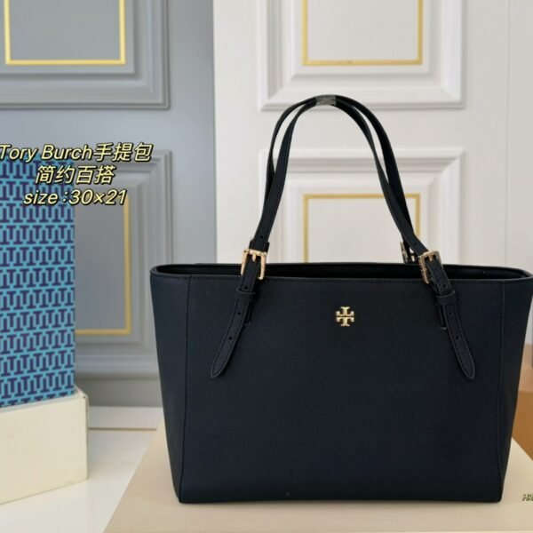 TB Tommy Bahama Tote New Handbag