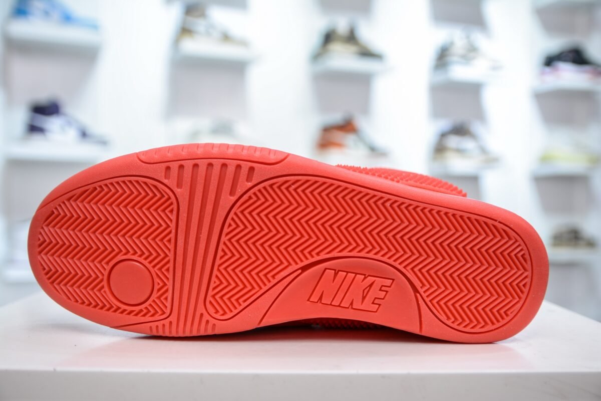 NK Air Yeezy 2 Red October – Sneakers — 5