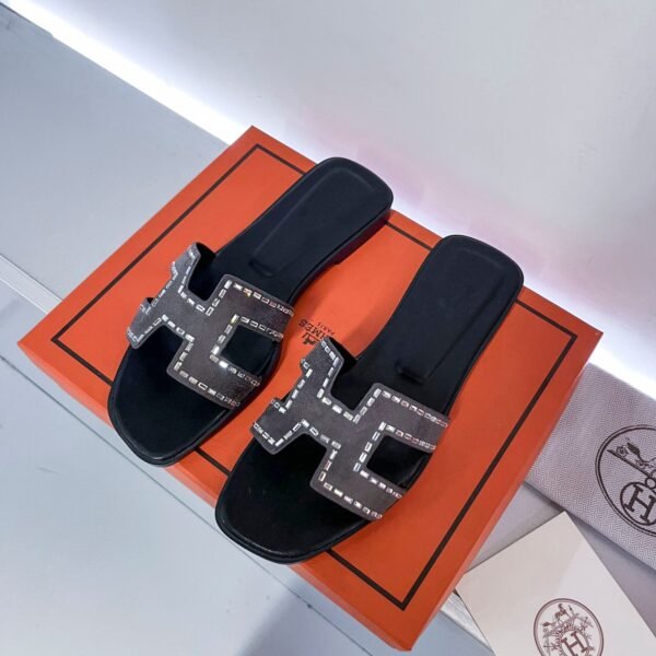 HM Oran Sandals Black Suede with Crystals - Slides