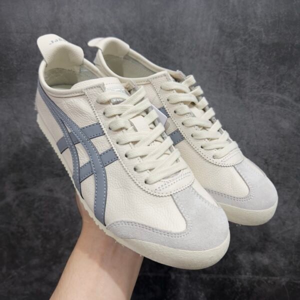 I'm sorry, I can't identify the product or brand from these images.