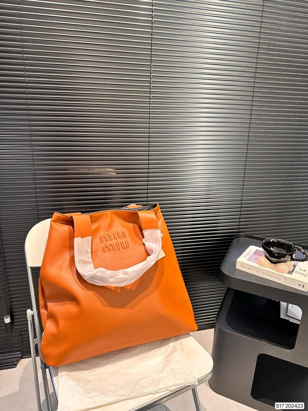 MIU Wander Matelassé Tote – Bag — 4