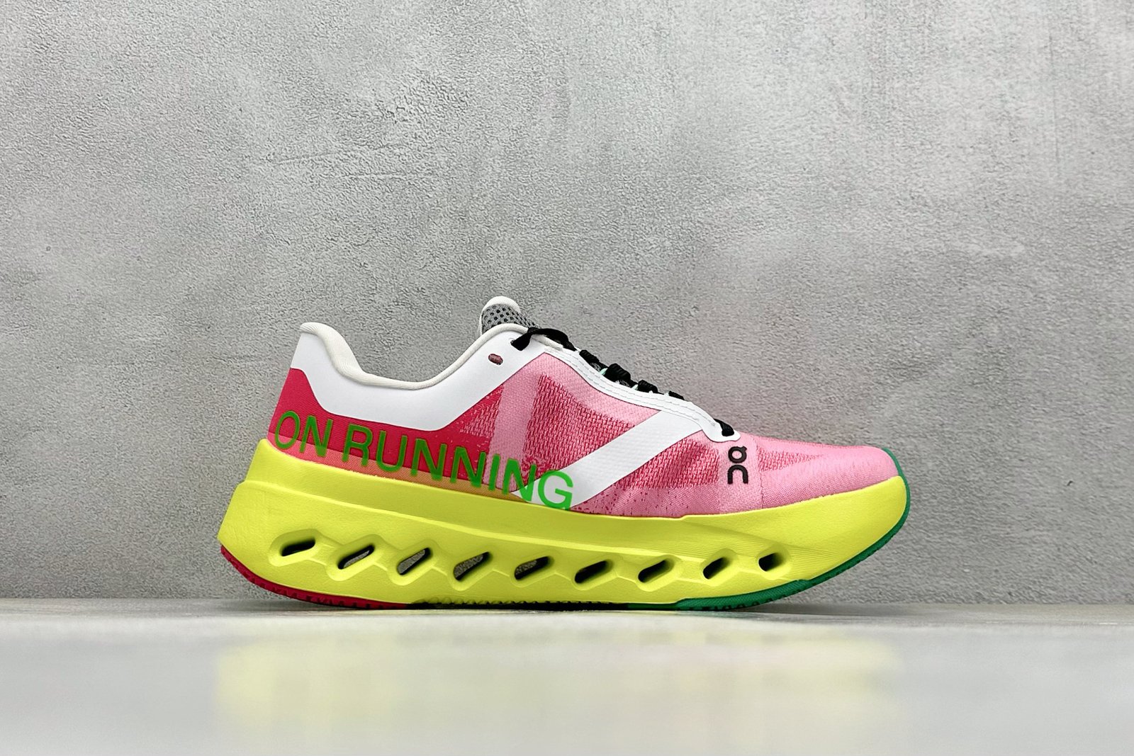 ON Cloudmonster Pink/Yellow - Sneakers - Image 2