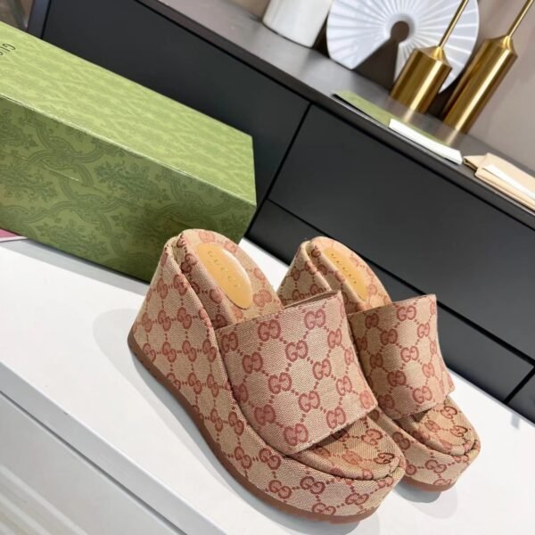 GG GG Platform Slide Beige GG Canvas - Slides