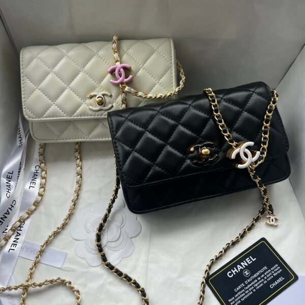 CC Classic Flap Lambskin - Bag