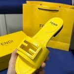 FD FF Buckle Slides – Slide