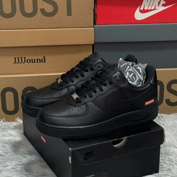 NK Air Force 1 Low Supreme - Sneakers