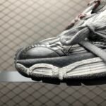 BAL Track 3 39 Grey – Sneaker