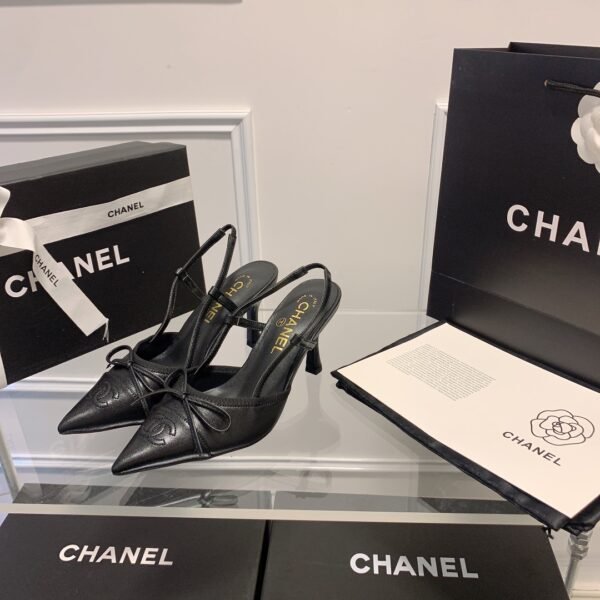 CC Slingback Pumps Black Leather - Heels