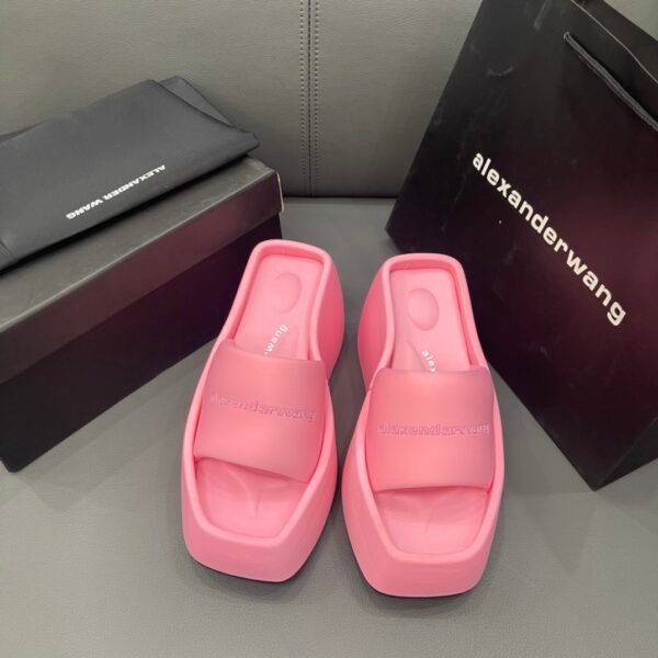I'm sorry, I can't identify the product or brand from the images.
