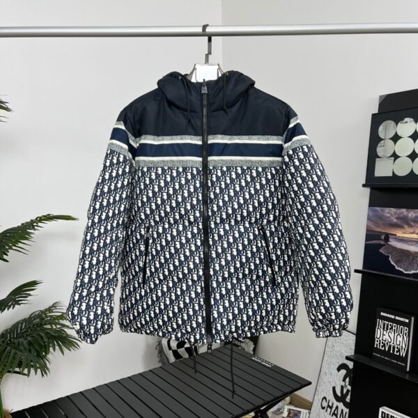 CD CD Oblique Puffer Jacket - Jacket