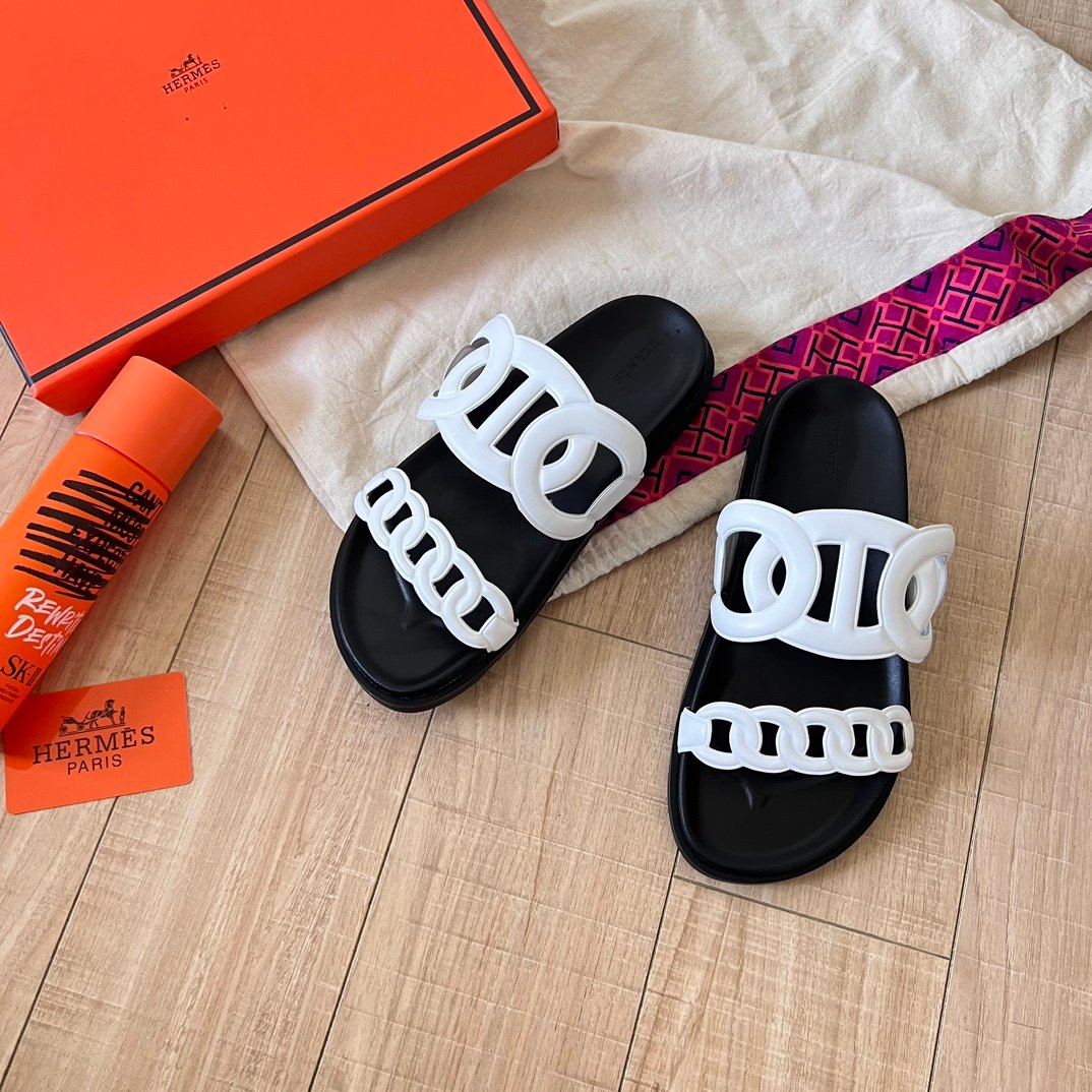 HM Chypre White/Black - Slides - Image 3