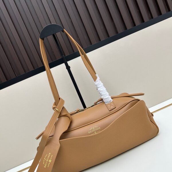 BAL Batch with gift box, Paris size 30.9X11