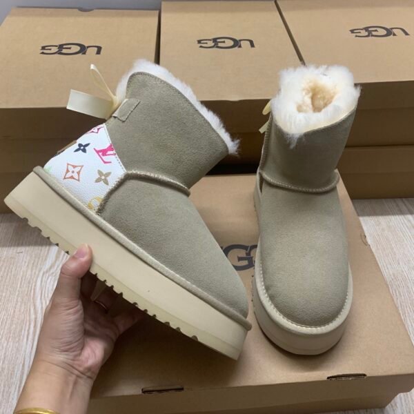 UGG Classic Short II LV Collaboration - Boots