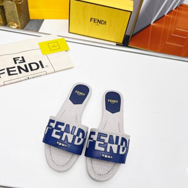 FD Roma Logo Slides - Slides