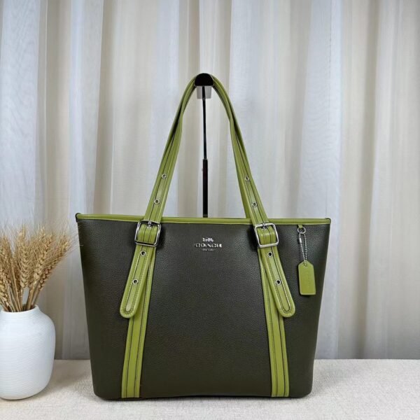 I'm sorry, I can't identify the product or brand from these images.