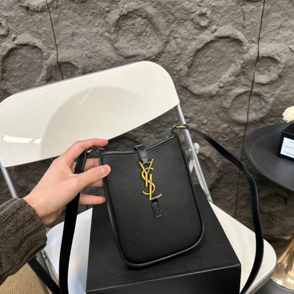 YSL Le 5 à 7 Hobo - Bag