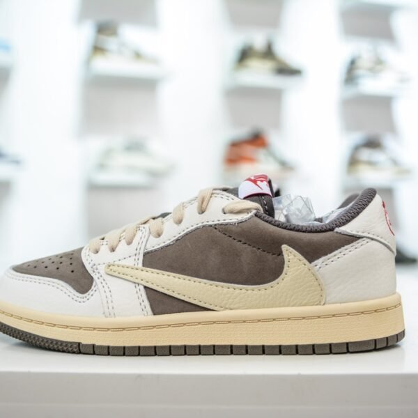 NK Air Jordan 1 Low Travis Scott - Sneakers