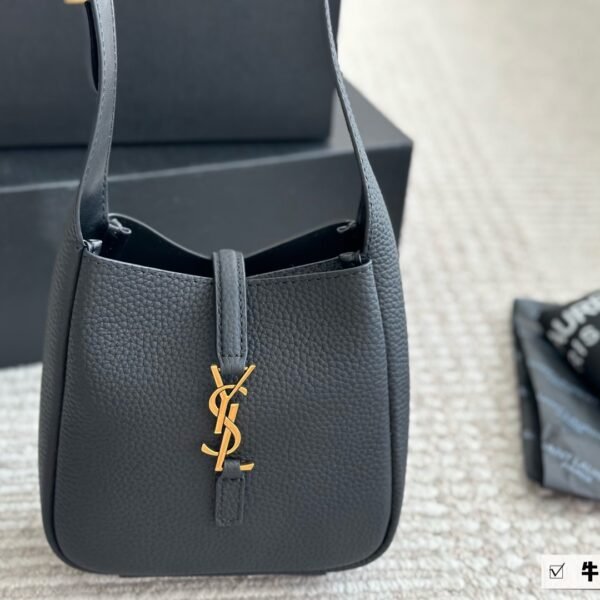 YSL Le 5 à 7 Hobo Black Leather - Bag