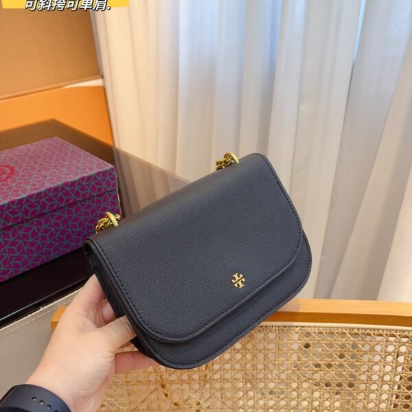 TB Accompanied by a gift box packaging