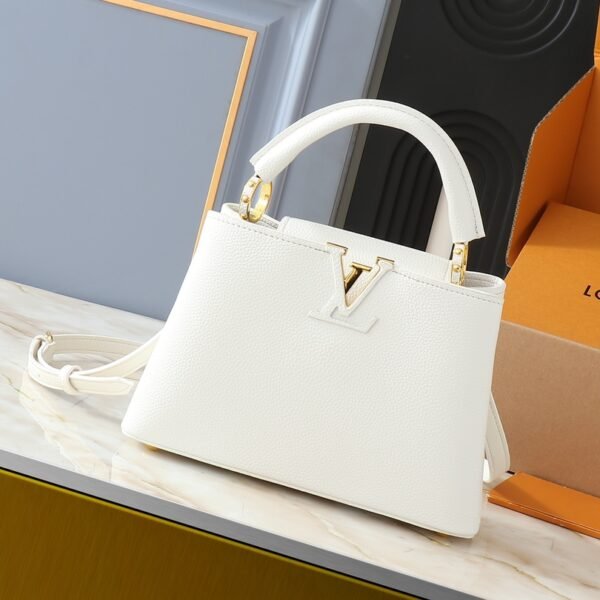 LV Capucines - Bag