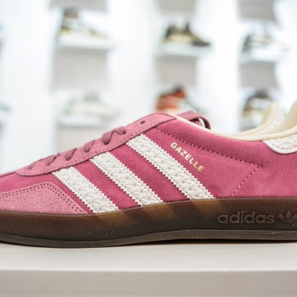 AD Gazelle Indoor Pink Suede - Sneakers