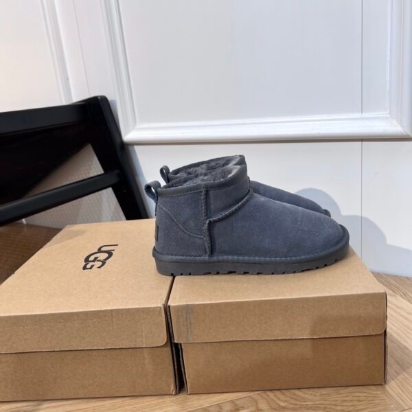 UGG Classic Ultra Mini - Boots