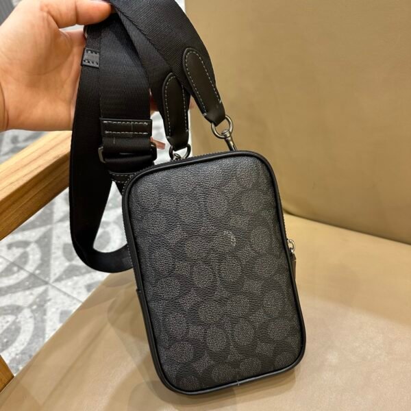 I'm unable to identify the brand or model of this product.