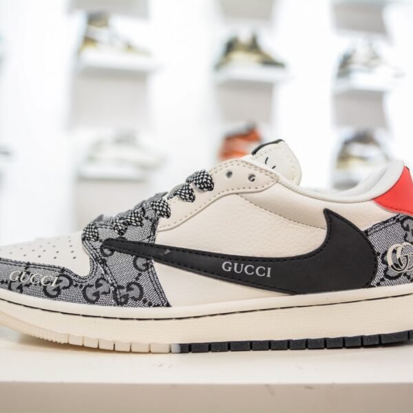 NK Air Jordan 1 Low OG x Travis Scott x GG - Sneakers