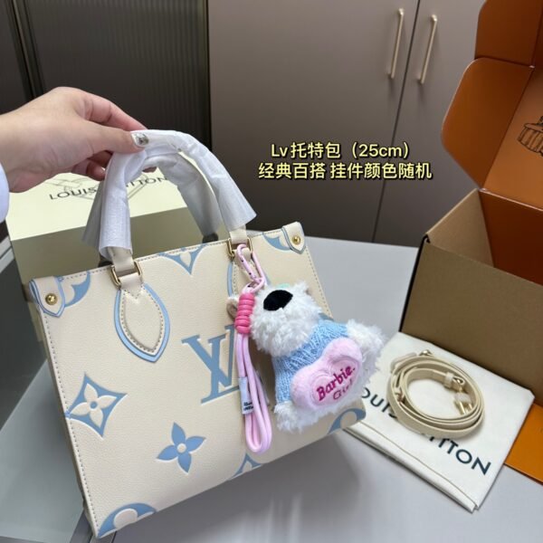 LV Onthego BB - Bag