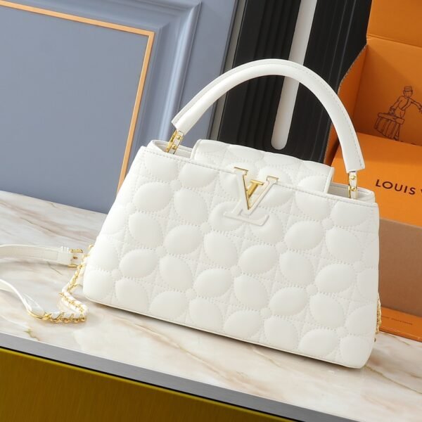 LV Capucines BB - Bag