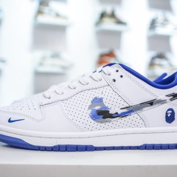 NK SB Dunk Low x Bape - Sneakers