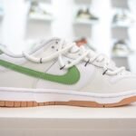 NK Dunk Low "Leaf" – Sneakers