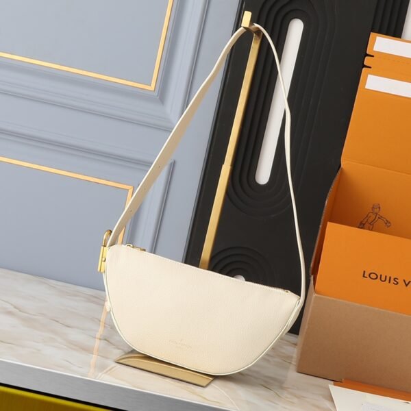 I'm sorry, I can't identify the product or brand from the images.