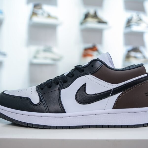 NK Air Jordan 1 Low Mocha - Sneakers