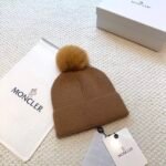 MCL Pom Pom Beanie Brown Knit – Cappello – Rosso