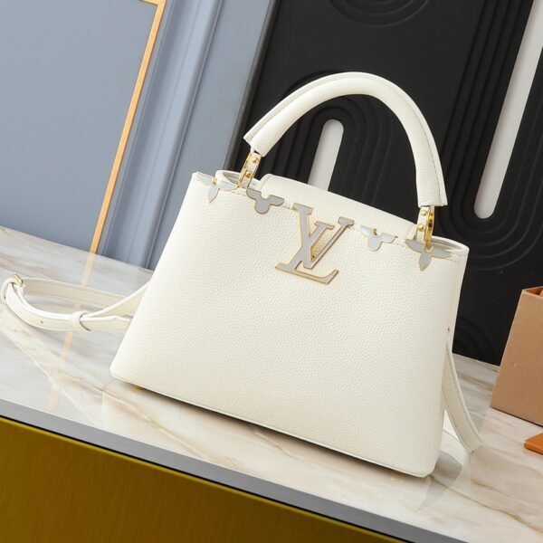 LV Capucines - Bag