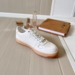PR Downtown – Sneakers – Gold