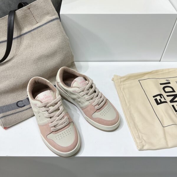 FD Match Low-Top Sneakers Pink Suede and Leather - Sneakers